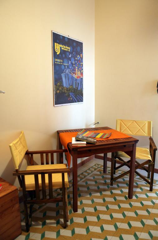 B&B La Terrazza Sul Porto ตราปานี ภายนอก รูปภาพ